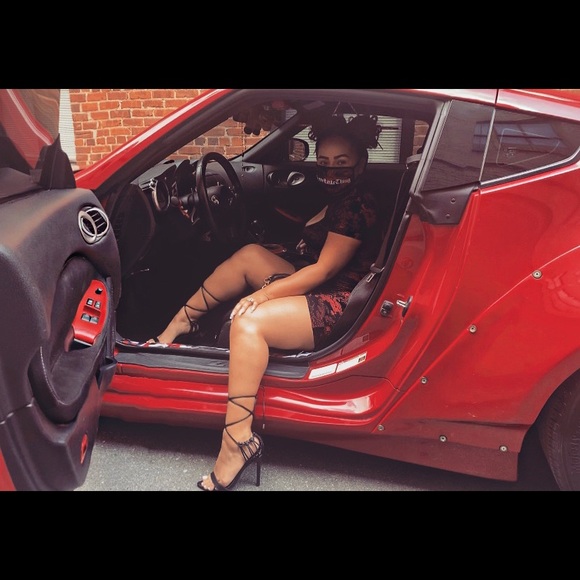 Meet your Posher, Karen - Picture 7 of 9